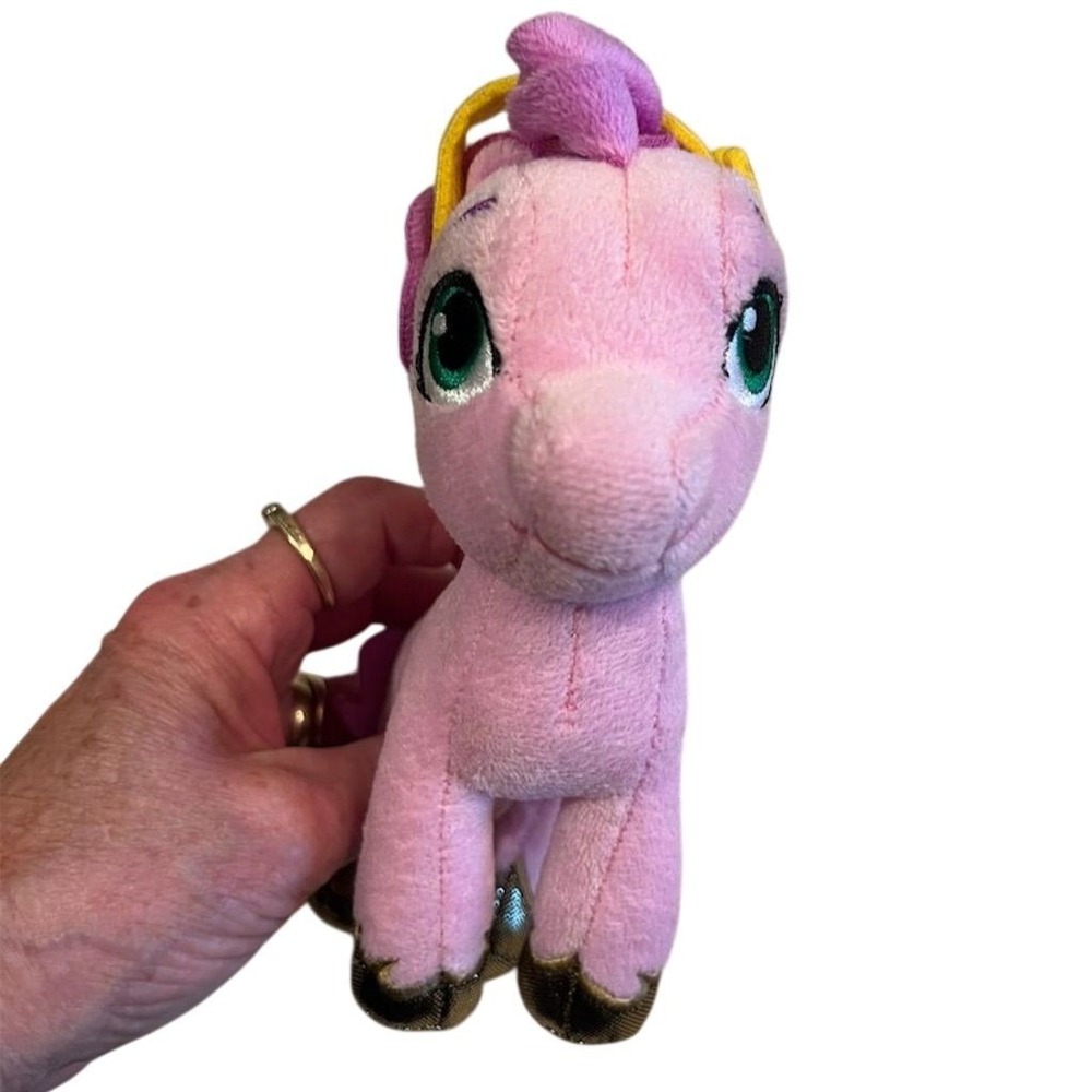 Just Play My Little Pony 7 inch Pipp Petals Small Plush‎ Stuffed Animal Horse